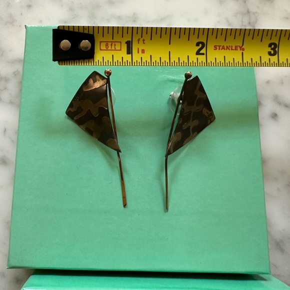 NEW - Mixed Metal Abstract Earrings - Picture 3 of 6